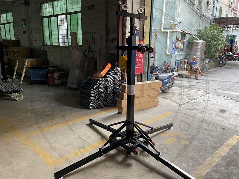 Lighting Truss Lift Tower