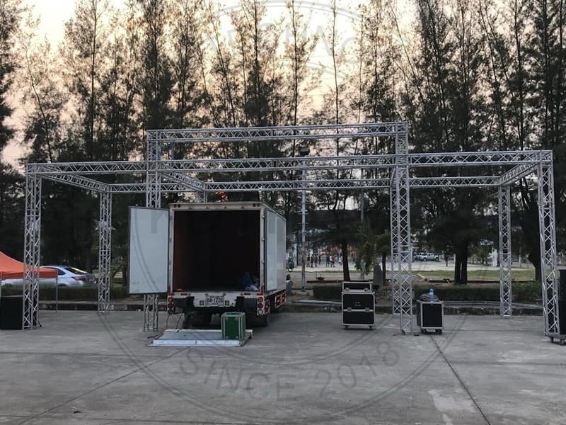 stage box truss