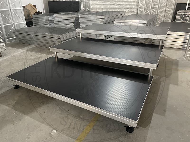 Aluminum Portable Stage with 20-60cm legs.