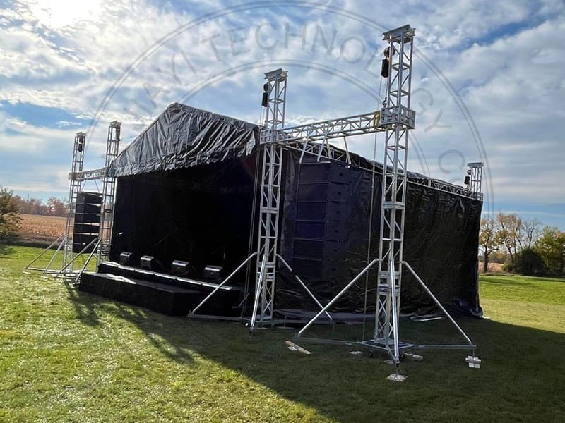 outdoor roof with concert stage